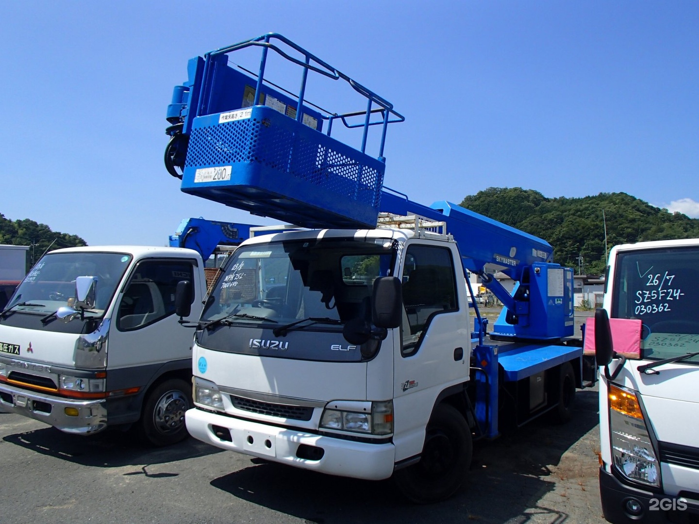 грузовики во владивостоке из японии