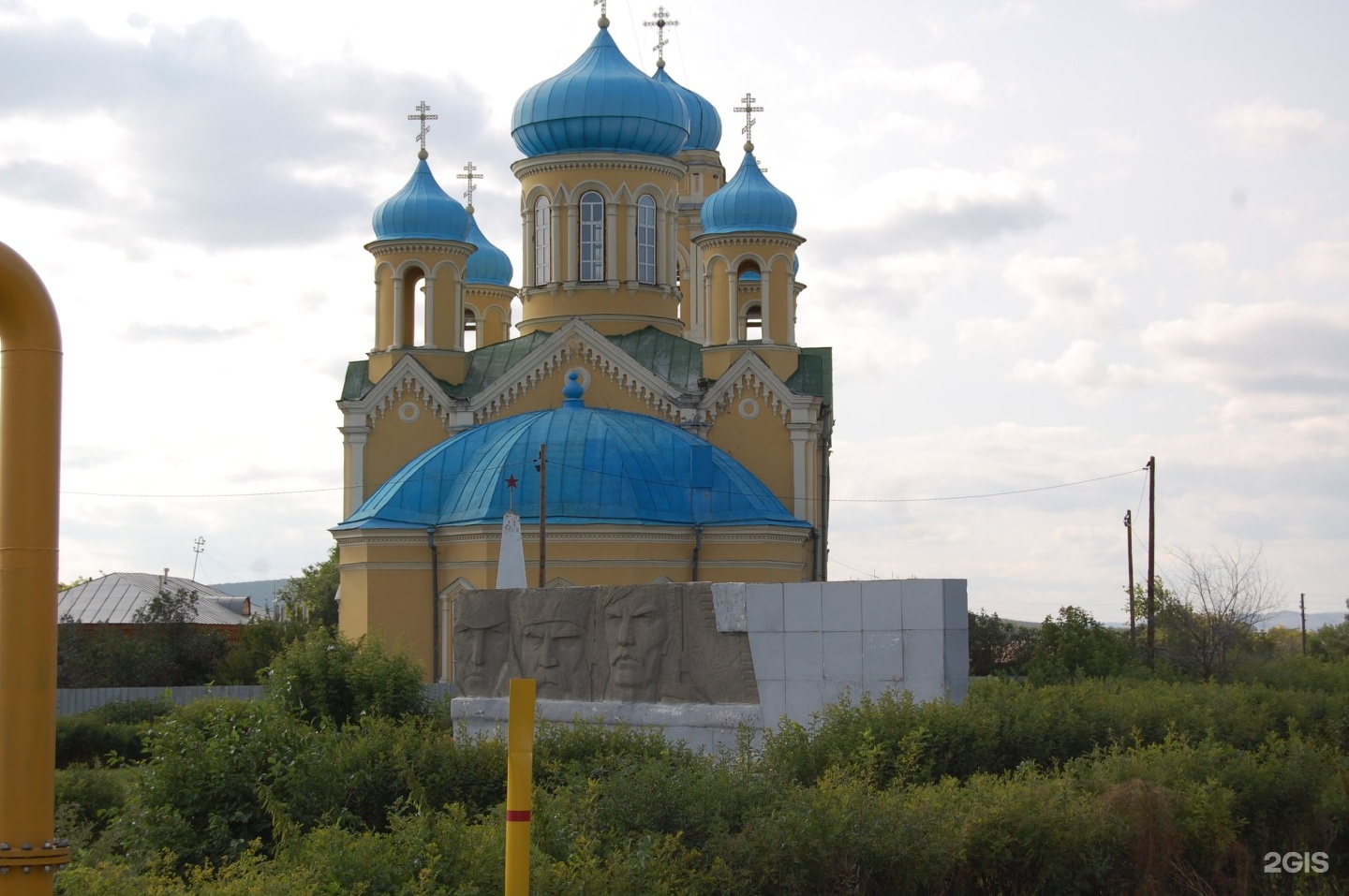 Памятники в Верхнеуральске Челябинской области