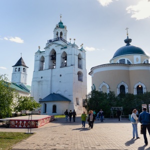 Ярославль площадь Богоявления Церковь