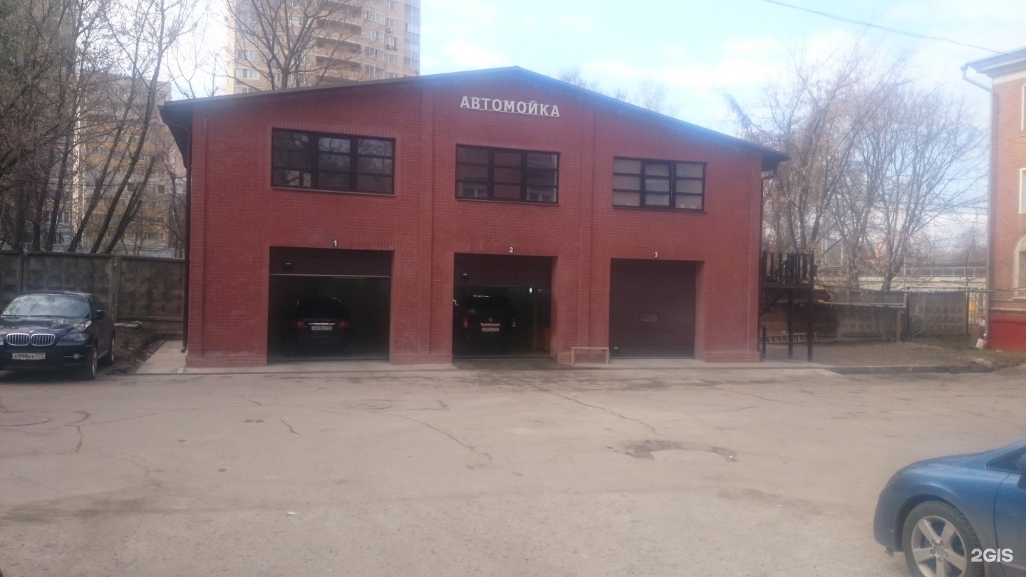 Вип автомойка. Мойка на 3 поста. Современная автомойка 3фазлвая. Прайс автомойки 3d формате. Сызрань губкина 3.