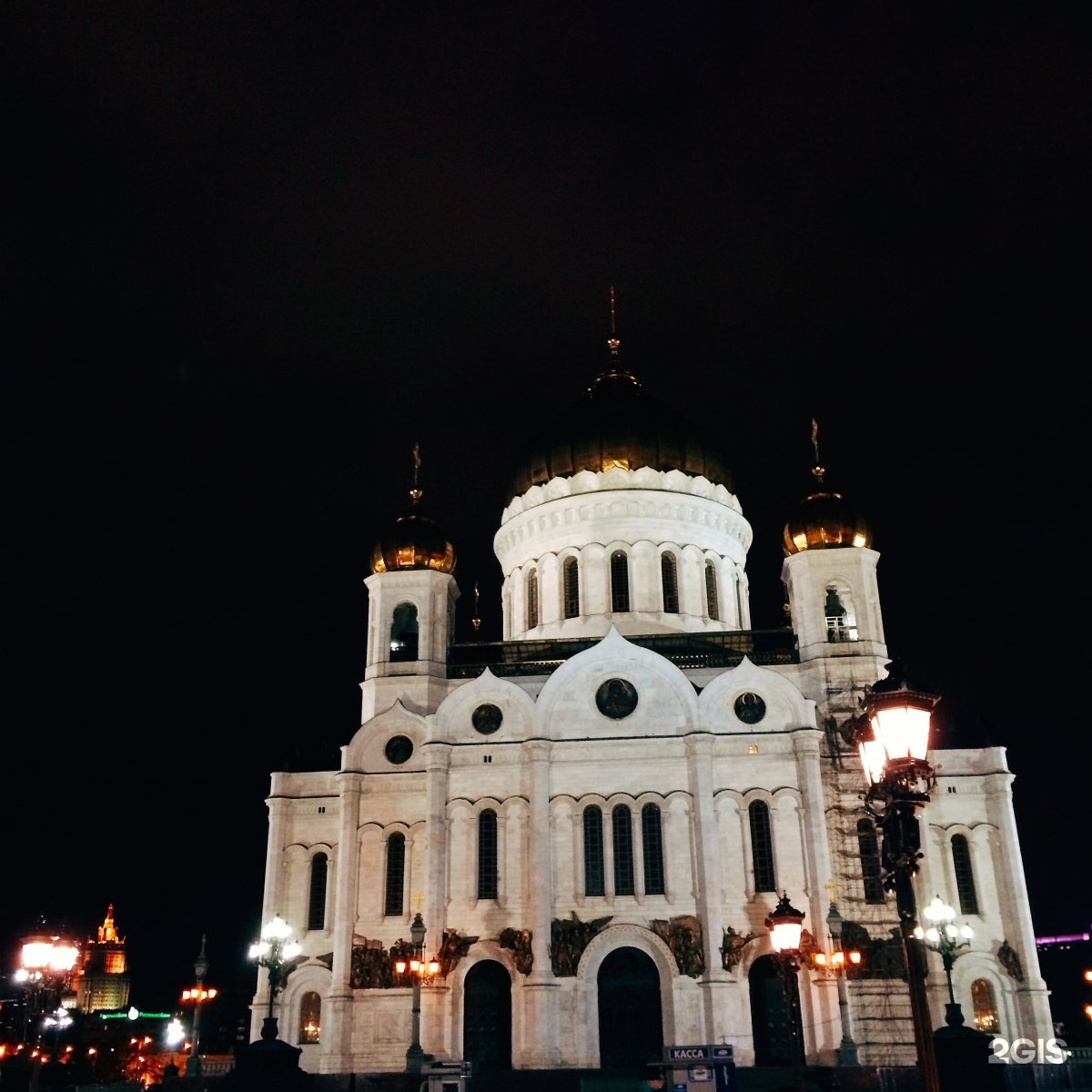 Храм Христа Спасителя. Храм Рождества Христова Волхонка. Храм Христа Спасителя в Петербурге. Храм Христа Спасителя по дороге в Калугу.