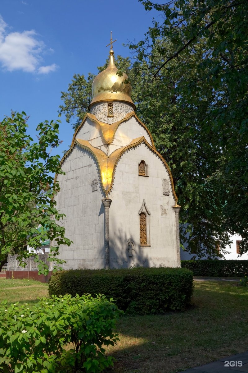 Часовня усыпальница Пожарского