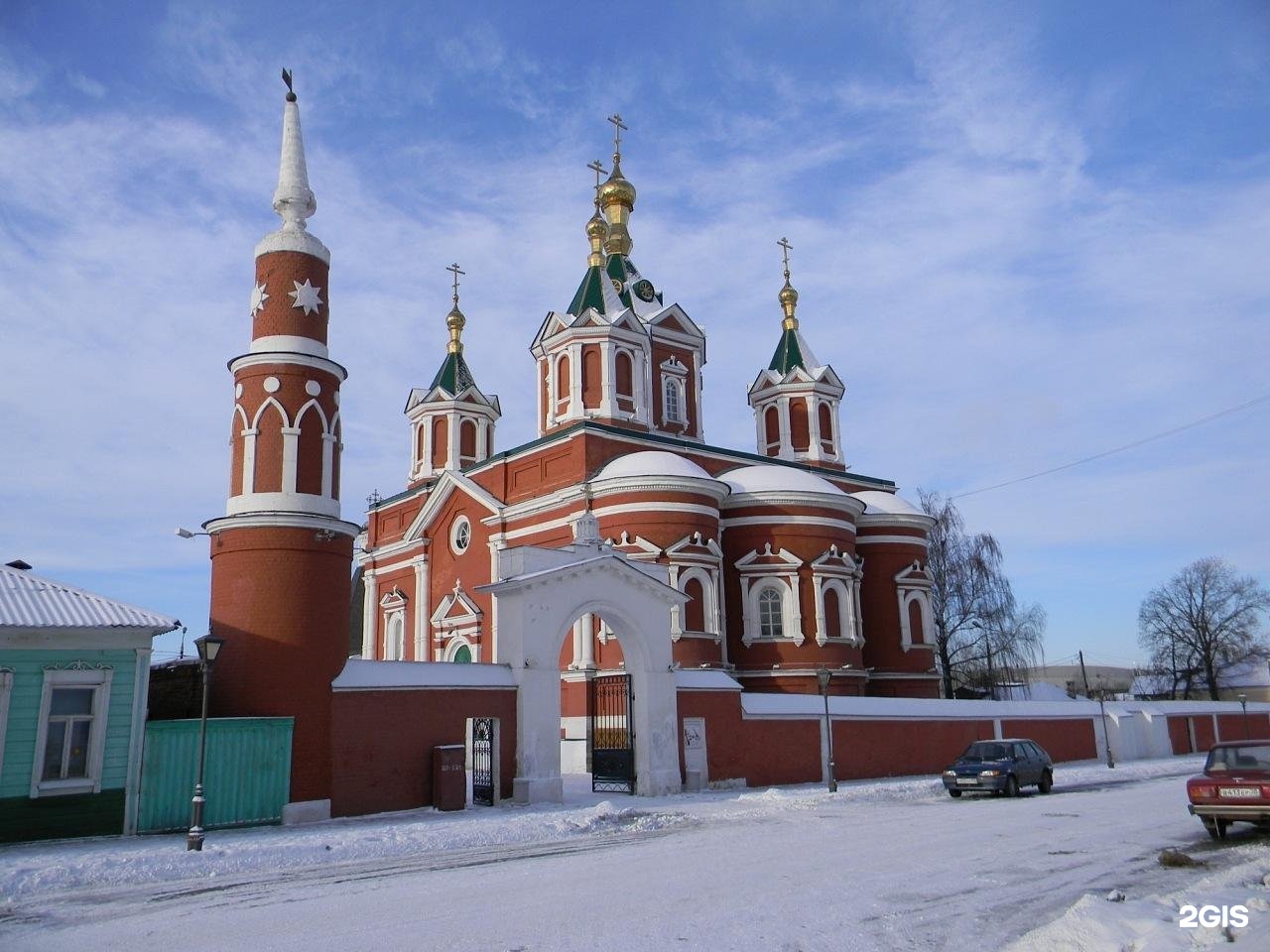Крестовоздвиженский храм коломна. Брусенский переулок Коломна. Крестовоздвиженский храм Коломна зимней ночью. Крестовоздвиженский переулок