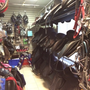 Фото от владельца Кони и Мода, магазин товаров для верховой езды и конного спорта