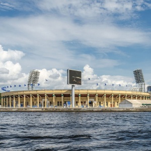 Фото от владельца Петровский, стадион