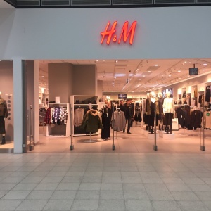 Фото от владельца H & M, сеть магазинов