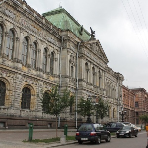 Фото от владельца Музей прикладного искусства, СПбГХПА им. А.Л. Штиглица