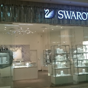 Фото от владельца Swarovski, салон элитной бижутерии