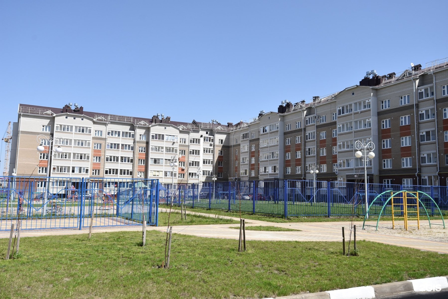 Квартира разумное. Дома ЖБК-1 Белгород фото. Снять квартиру в Разумном.