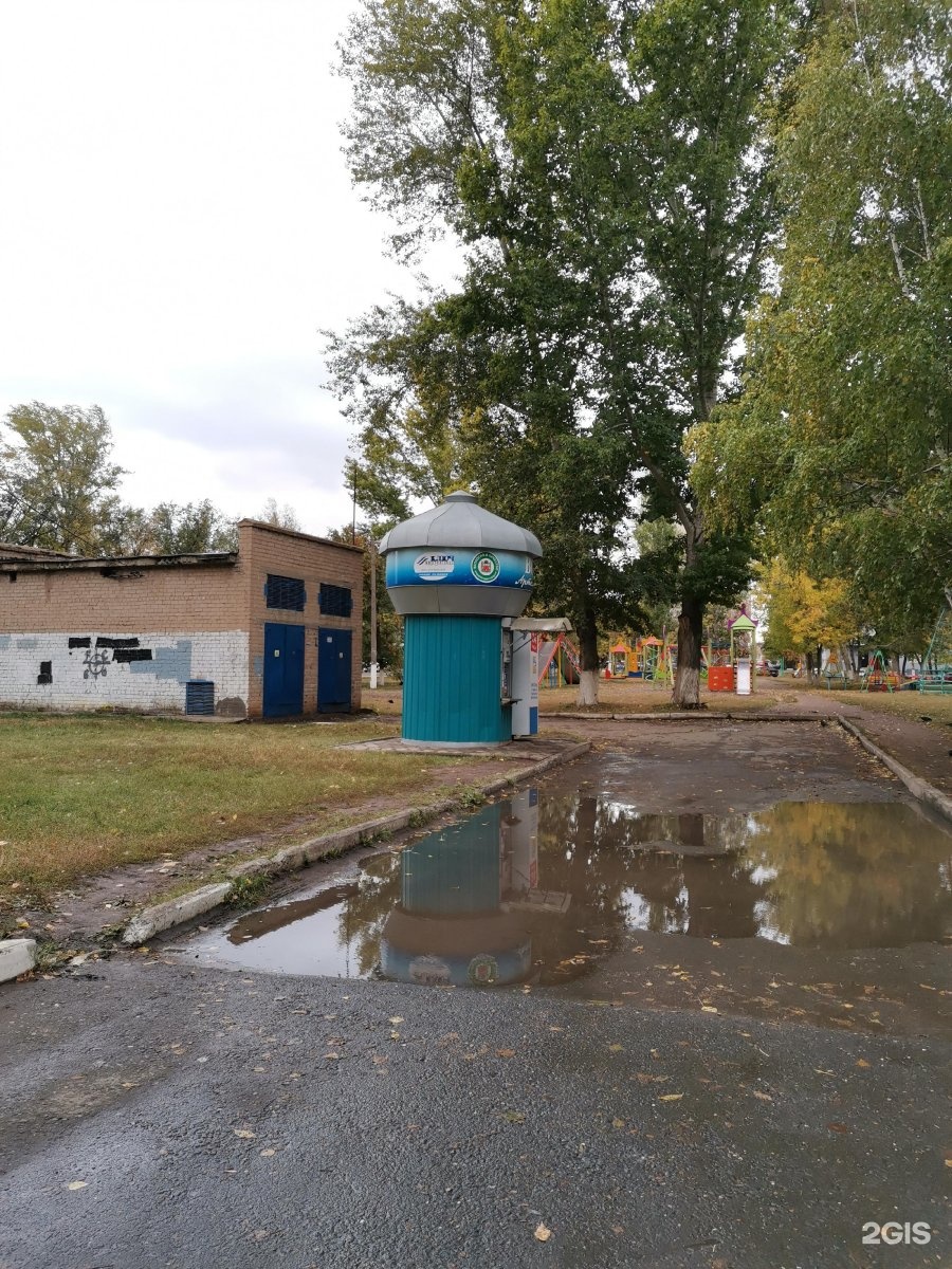 Проспект вода. Минеральные воды Советская 148а. Ларьки с водой Оренбург. Проспект Победы 78 Водный киоск. Фото артезианской воды в Оренбурге.