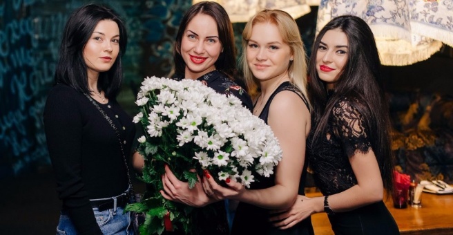 Photo: Matrëshki, nightclub, Ulyanovsk, Karla Marksa Street, 12к3 - Yandex Maps