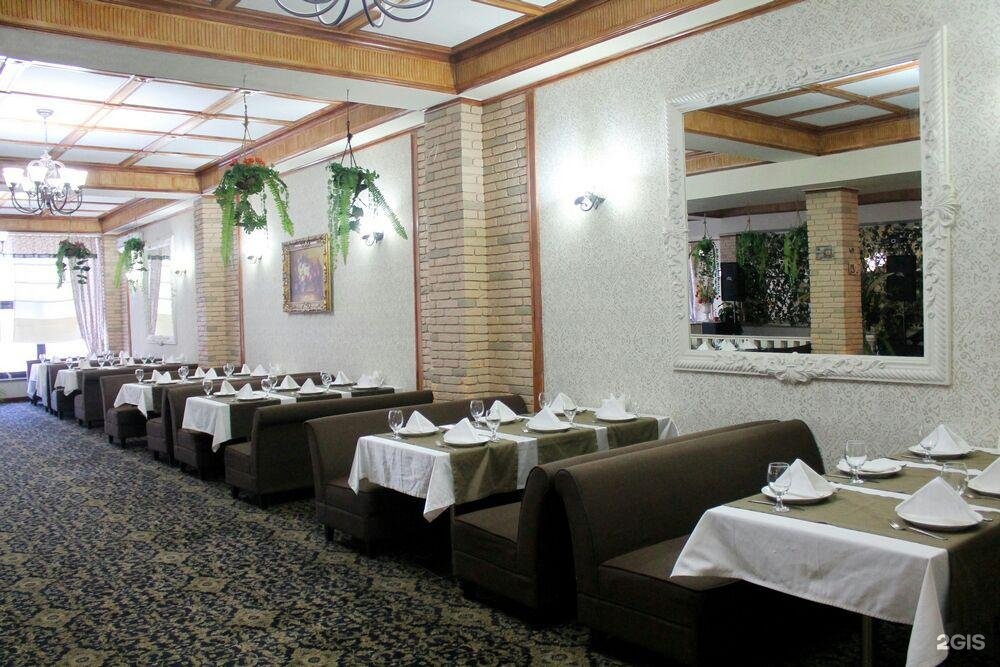 Shedevr garden в ташкенте. Кафе шедевр. Кафе шедевр сирийская кухня, белгород. Арт кафе веранда новый уренгой. Арт кафе веранда новый уренгой.