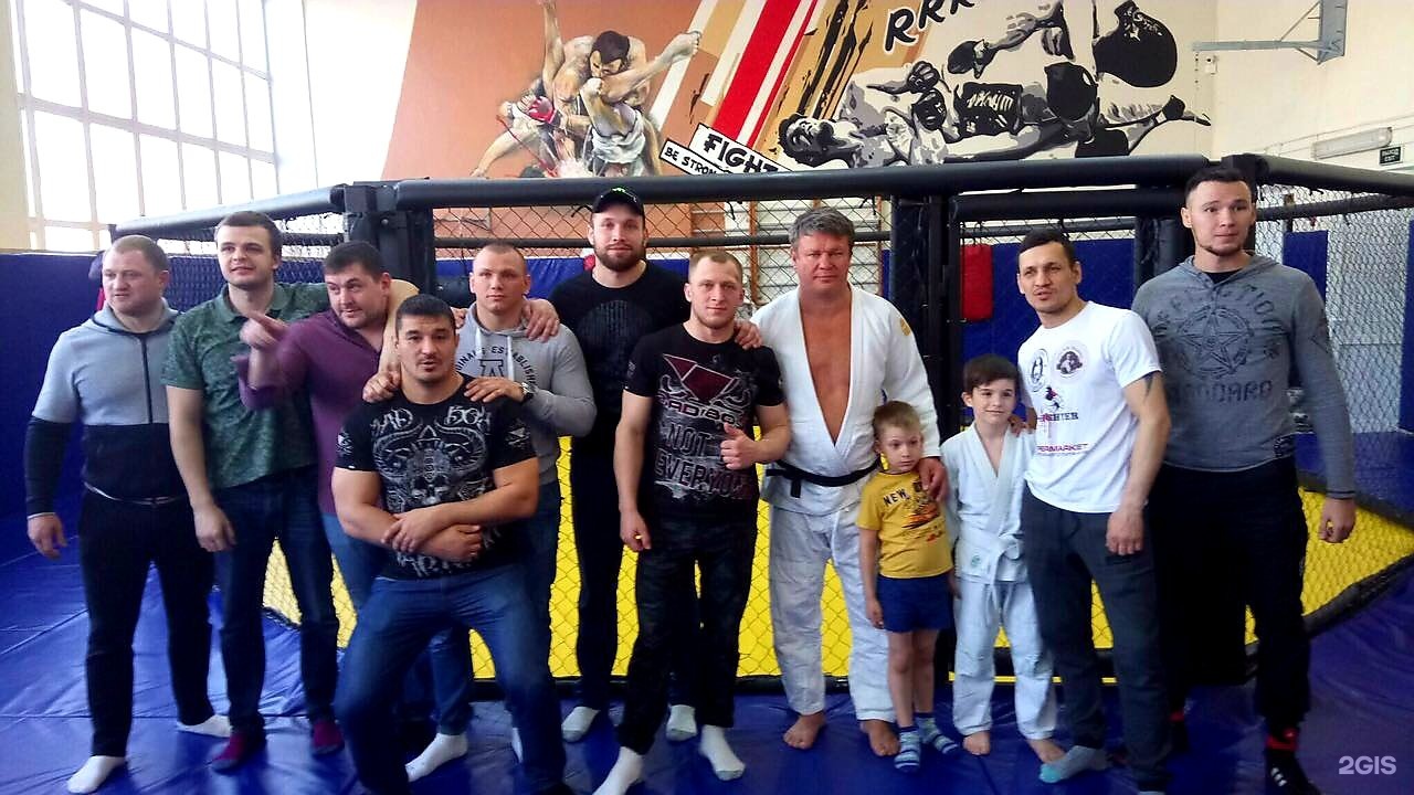 клуб поддубный красноярск. поддубный виктор анатольевич. поддубный зал единоборств поддубный красноярск. поддубный виктор анатольевич красноярск. виктор поддубный красноярск.