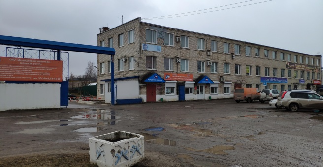 Саратов, улица Чехова дом 8В. магазин