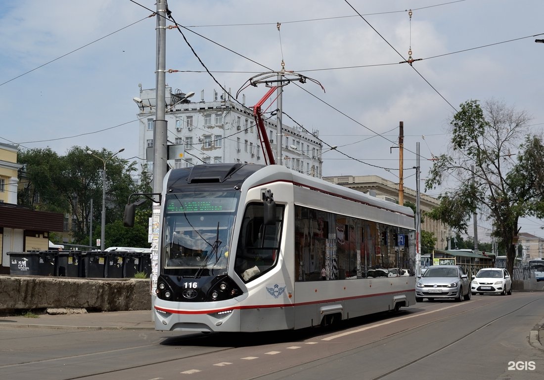 Трамвай 4 на Станиславского. City Star 11 рабочая.