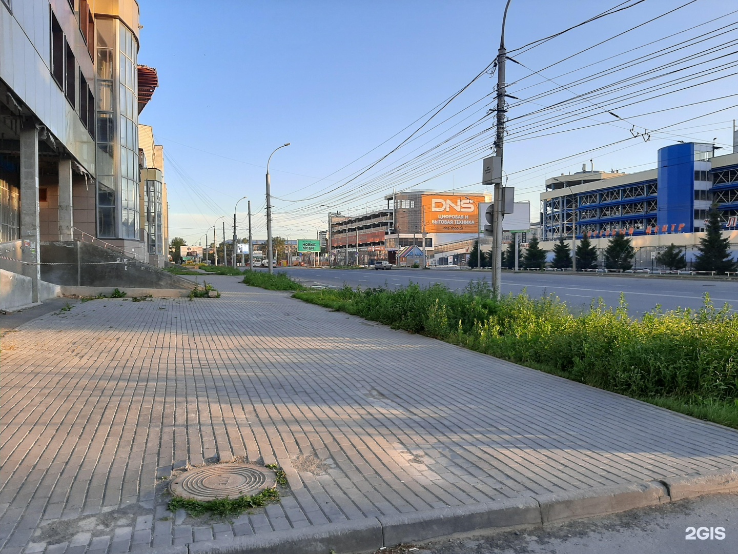 Улица покрышкина 1 новосибирск. Улица Покрышкина Новосибирск. Улица Покрышкина Новосибирск фото. Остановка улица Покрышкина Новосибирск.