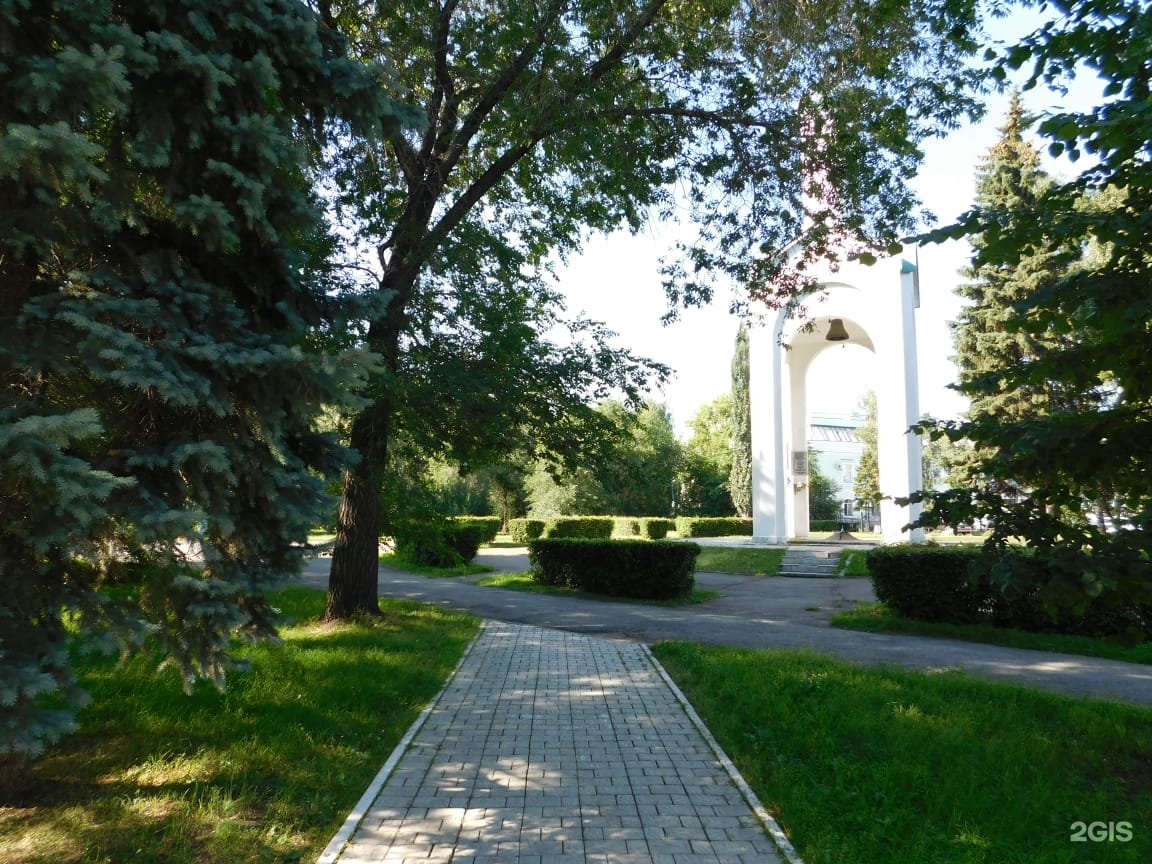 Сквер морозовых