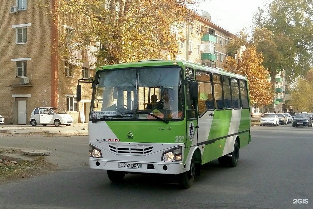 198 автобус остановки. Isuzu hc40. Isuzu Saz HC 40. Автобус Ташкент. Автобус Isuzu 30 мест.