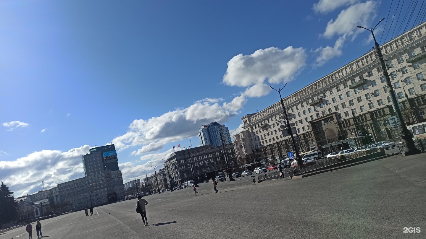 Площадь революции 2