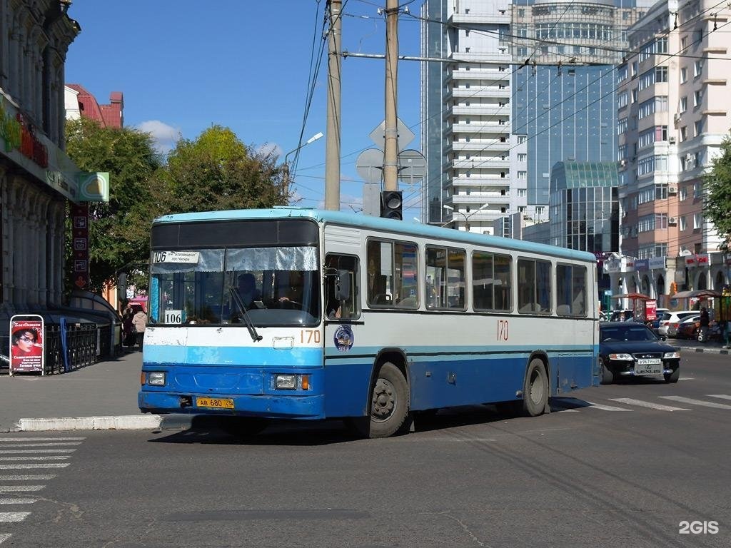 Маршрут 106. Автобус 215 Москва. 31 Автобус в Благовещенске темно серого цвета фото.