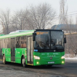 124 автобус маршрут. ЛИАЗ 5293 60 60. ЛИАЗ 5293 ZF-Ecolife. Автобус ПАЗ 5293 Красноярск. ЛИАЗ 5293 стекло лобовое левое.