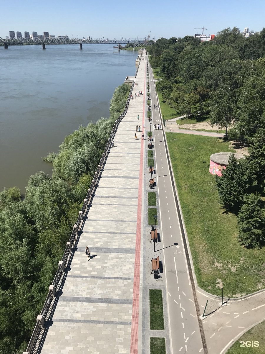 Ул набережная новосибирск. Михайловская набережная Новосибирск. Парк Михайловская набережная Новосибирск. Речной вокзал Новосибирск набережная. Новая набережная Новосибирск.