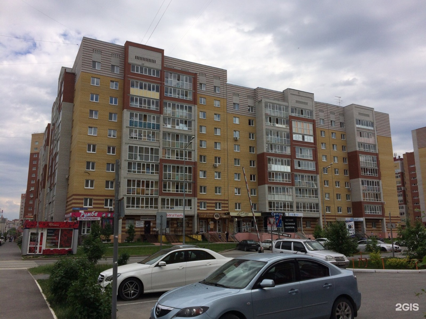 Заказать индивидуалку в Тюмени ул Василия Гольцова проститутки волжск