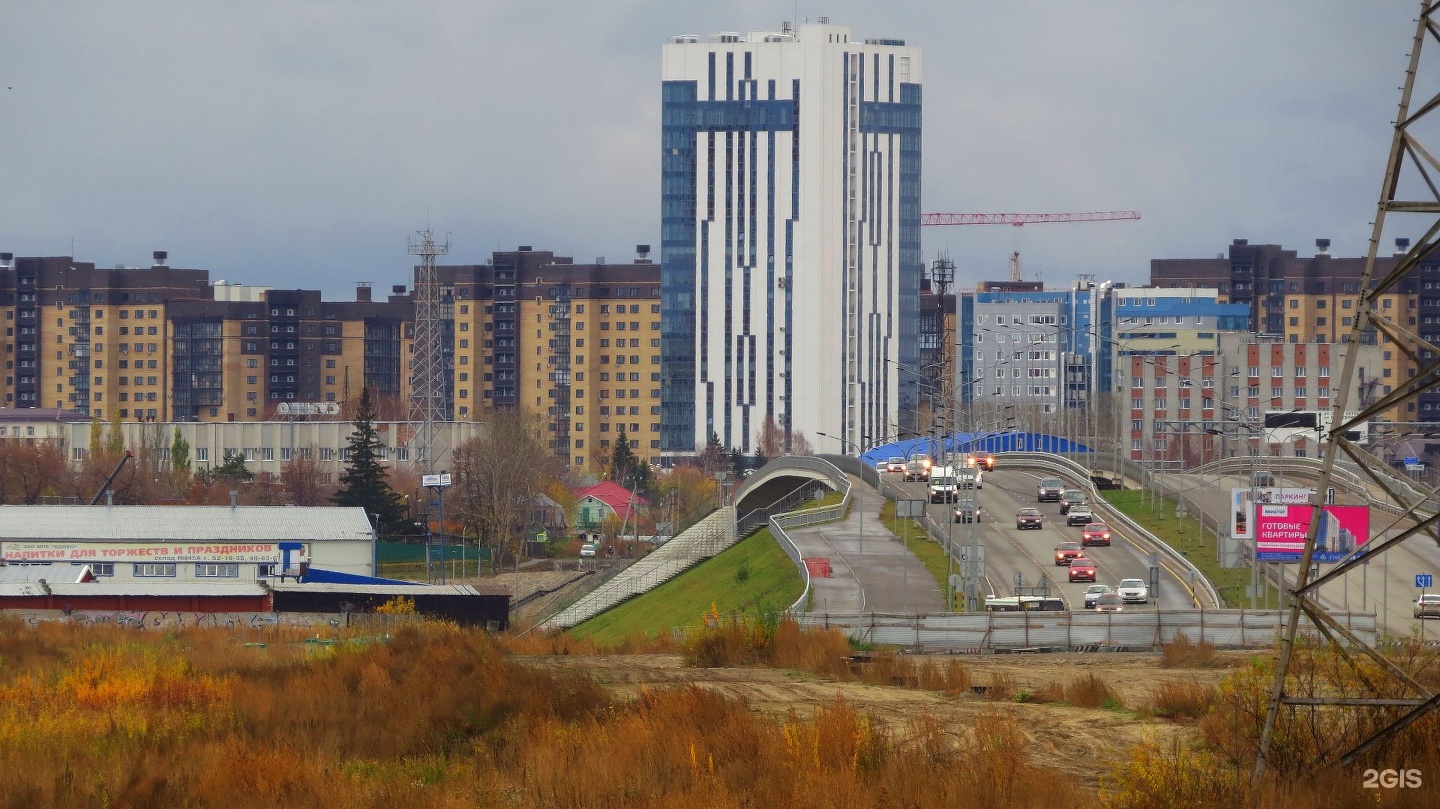 Тюмень северная. БЦ Северное сияние Тюмень. Одесская 7б Тюмень. Бизнес-центр «Северное сияние» Тюмень внутри. Бизнес центр Одесская 7б Тюмень.