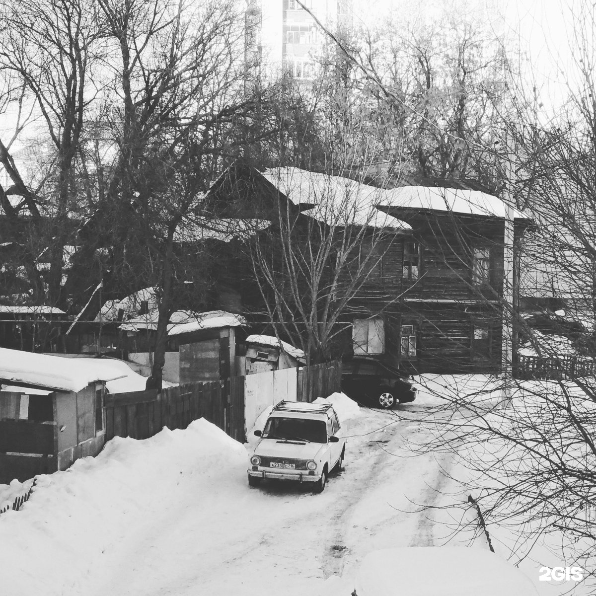 Хади атласи. Улица Хади Атласи Казань. Хади Атласи 13 Казань. Улица Хади Атласи фото. Хади Атласи биография.