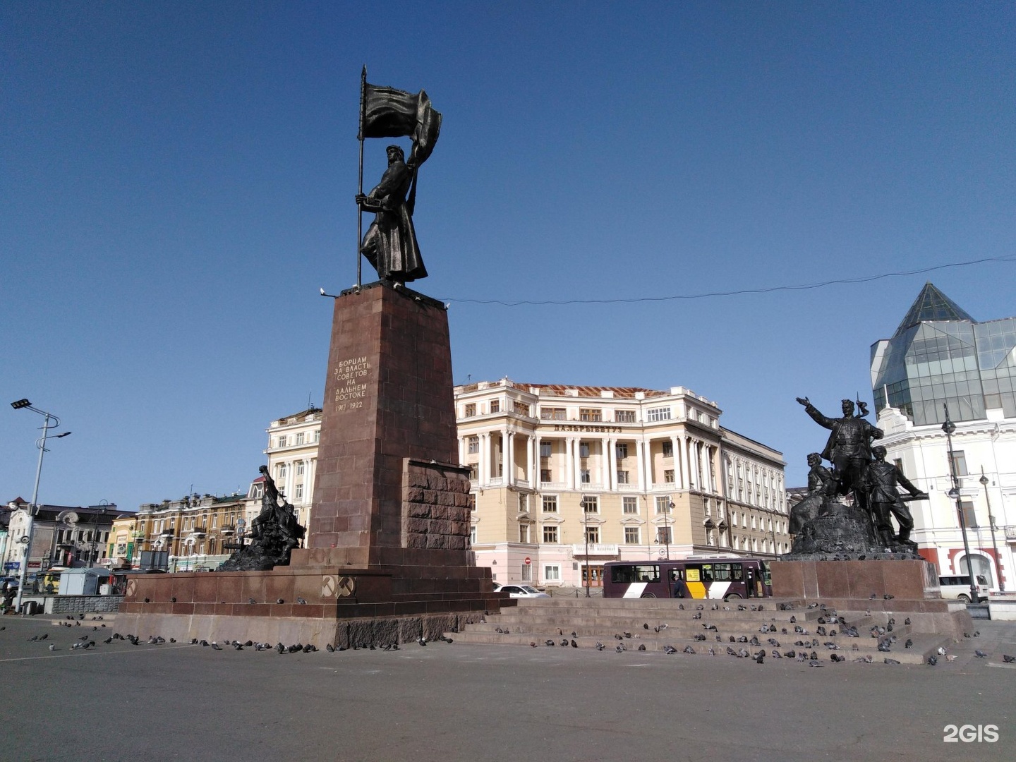 площадь борцов за власть советов владивосток