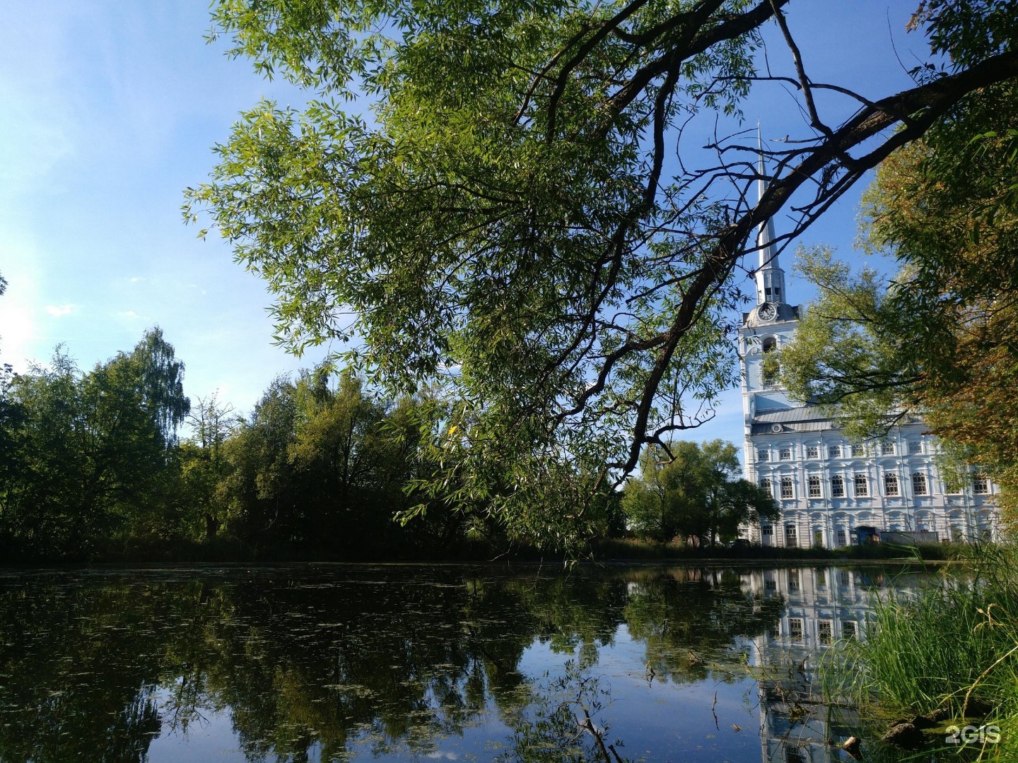 Петропавловский парк ярославль