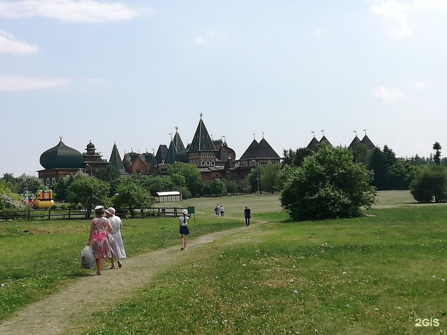 коломенская усадьба в москве