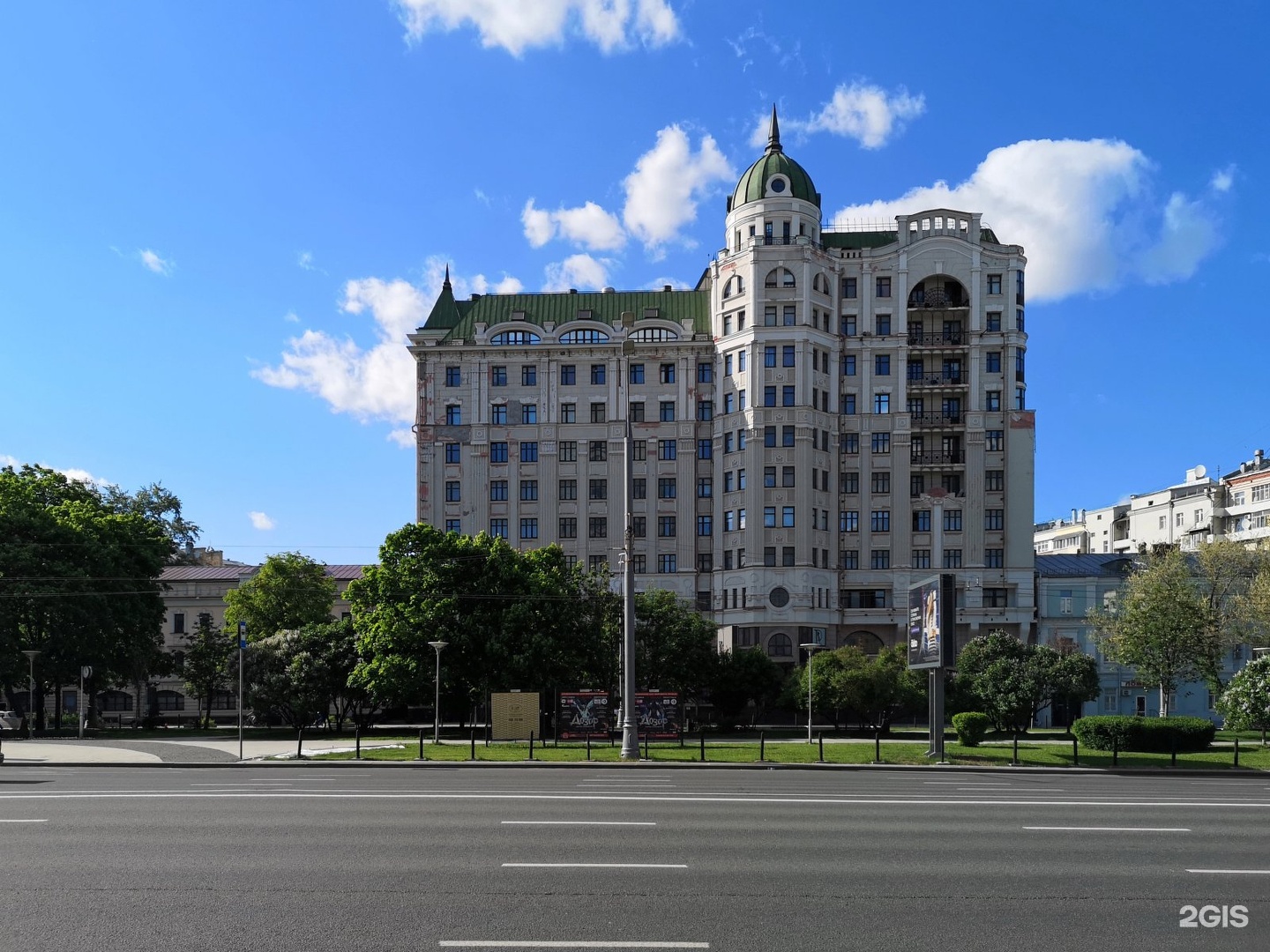 Маяковская оружейный переулок. Оружейный переулок 15а. Москва, оружейный пер., 15а. Оружейный 15 а Москва. Оружейный переулок дом 15а Москва.