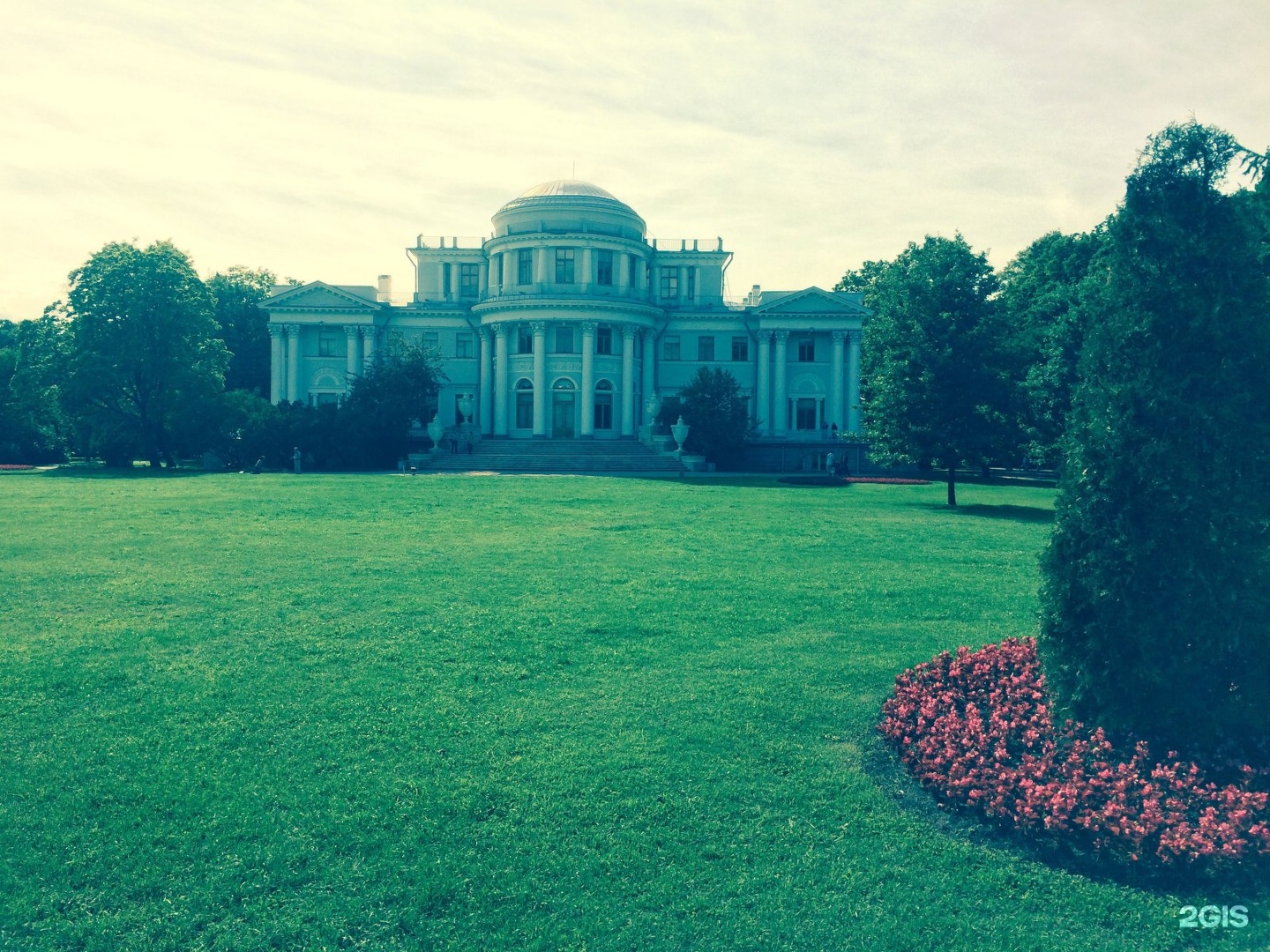 Елагин остров 4. Елагин остров 4. Елагин дворец. Елагин дворец 4, елагин остров. Дворцовый комплекс на елагином острове.