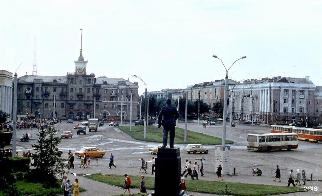 Площадь октября в барнауле