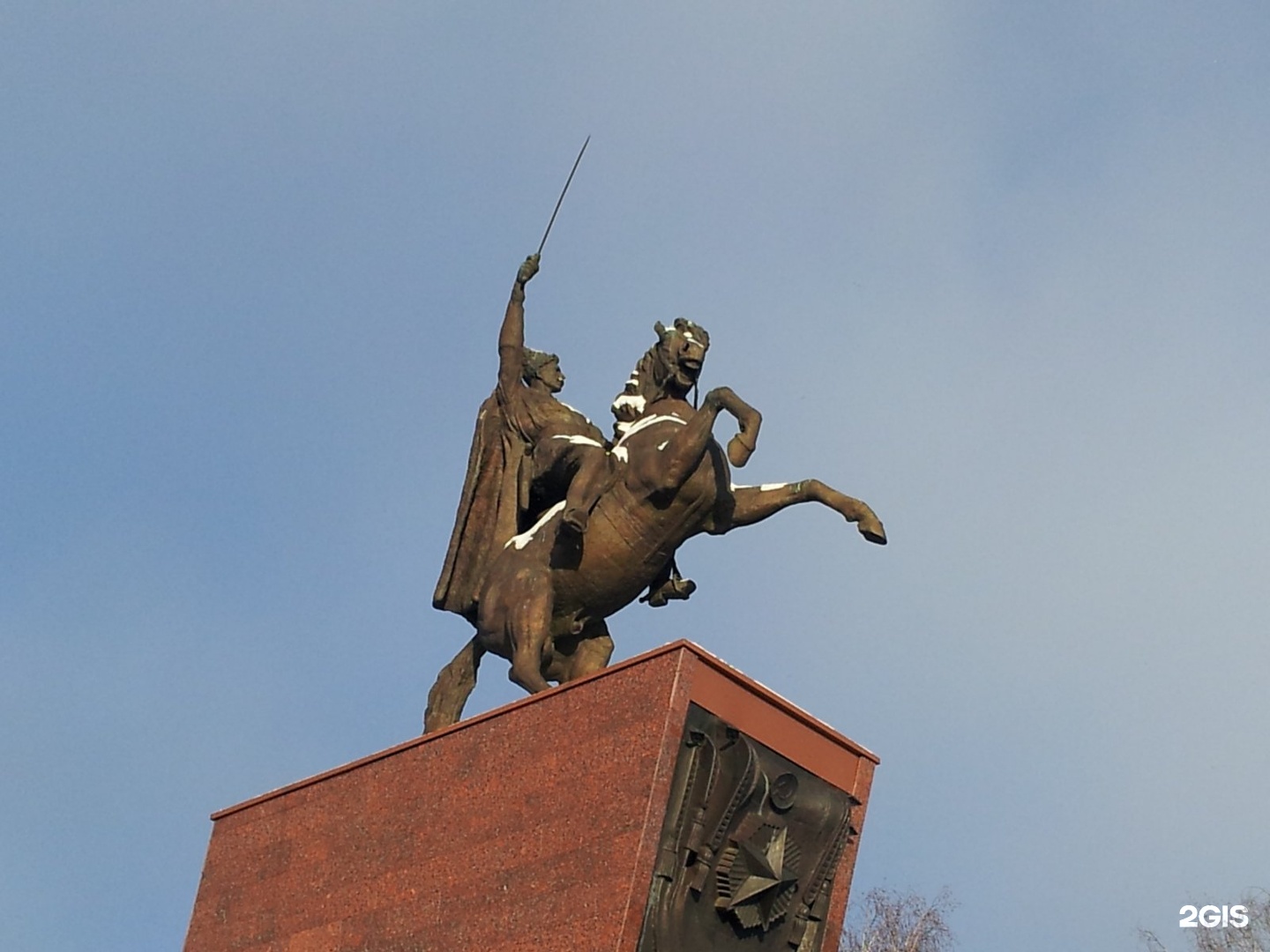 памятник чапаеву в санкт петербурге