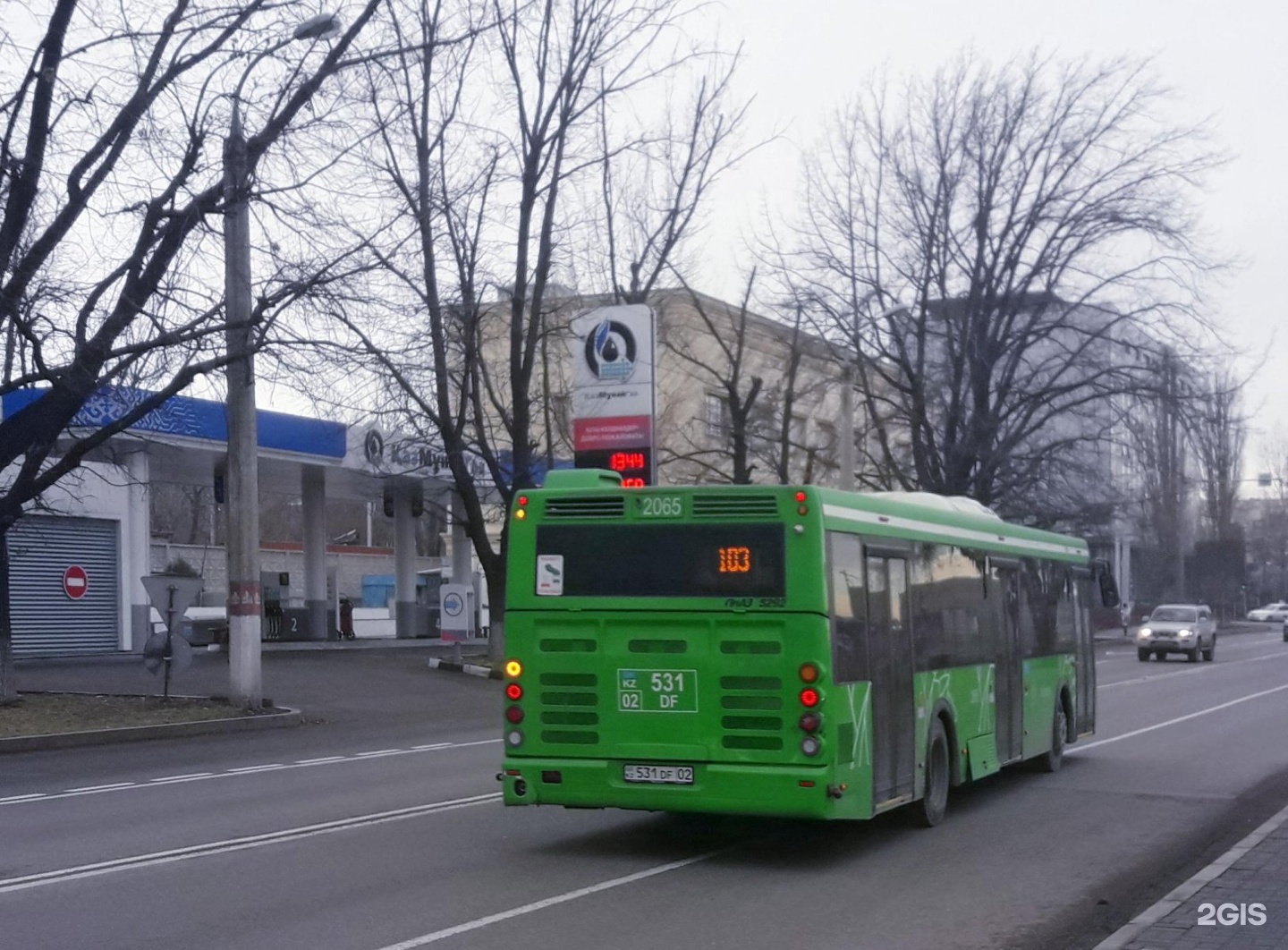 Остановки 103 автобуса. Автобус 103. Димурод 103 автобус (Акилли).