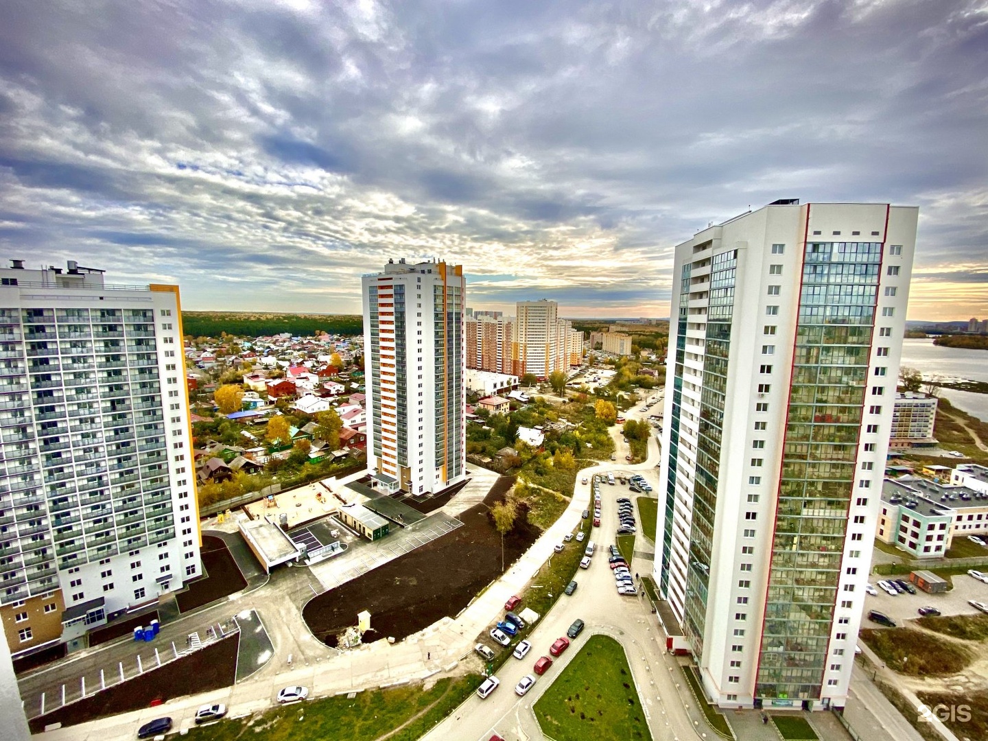 Екатеринбург, улица рощинская, 26. Екатеринбург ул. Екб рощинская 21. Рощинская екб. Рощинская 21/2.