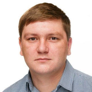 Илья Яценко