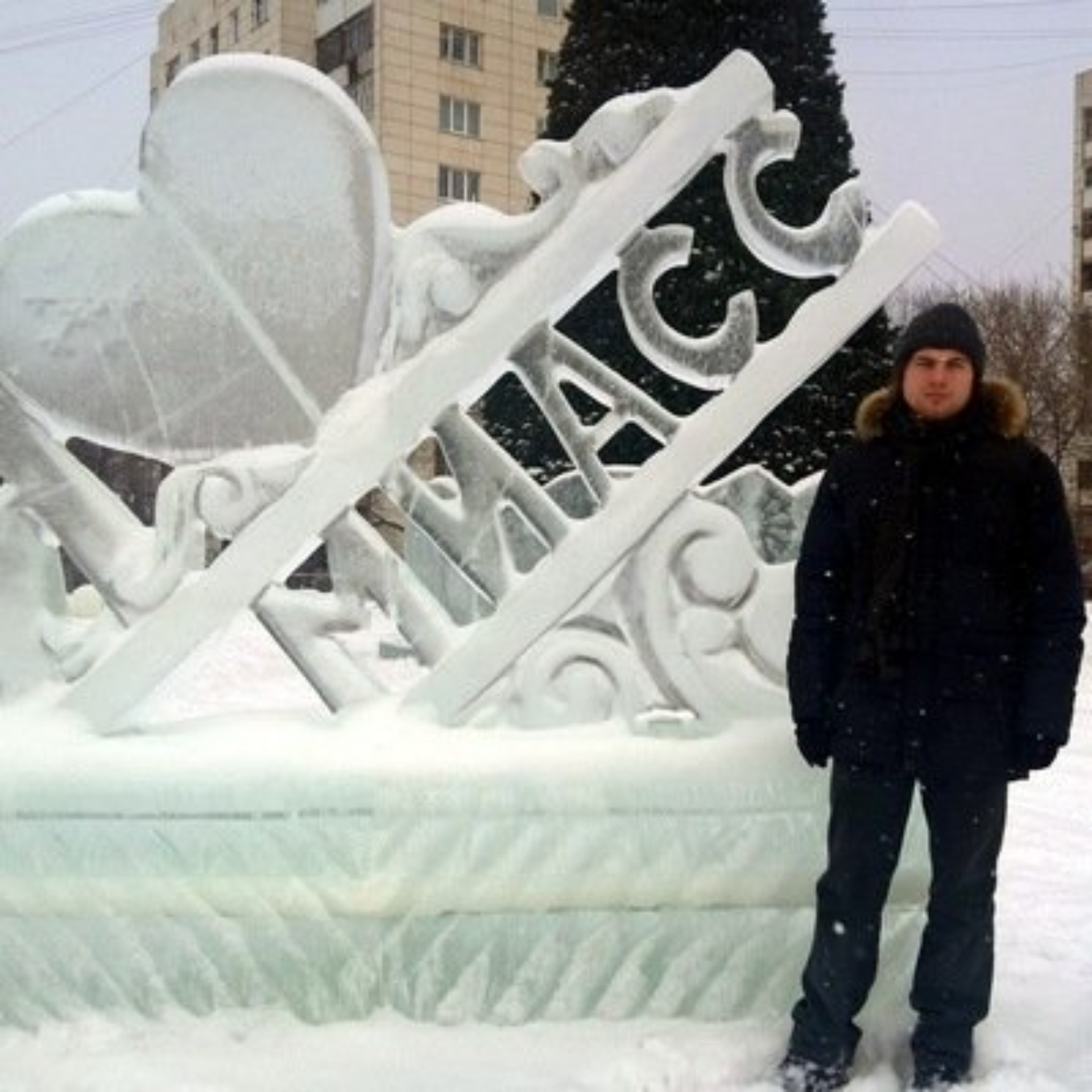 МегаФон-Yota, салон сотовой связи, проспект Макеева, 22в, Миасс — 2ГИС