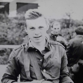 Пластмасс тула. Пластмасс тула. Завод пластик узловая. 6000 литров. Пластик узловая логотип.