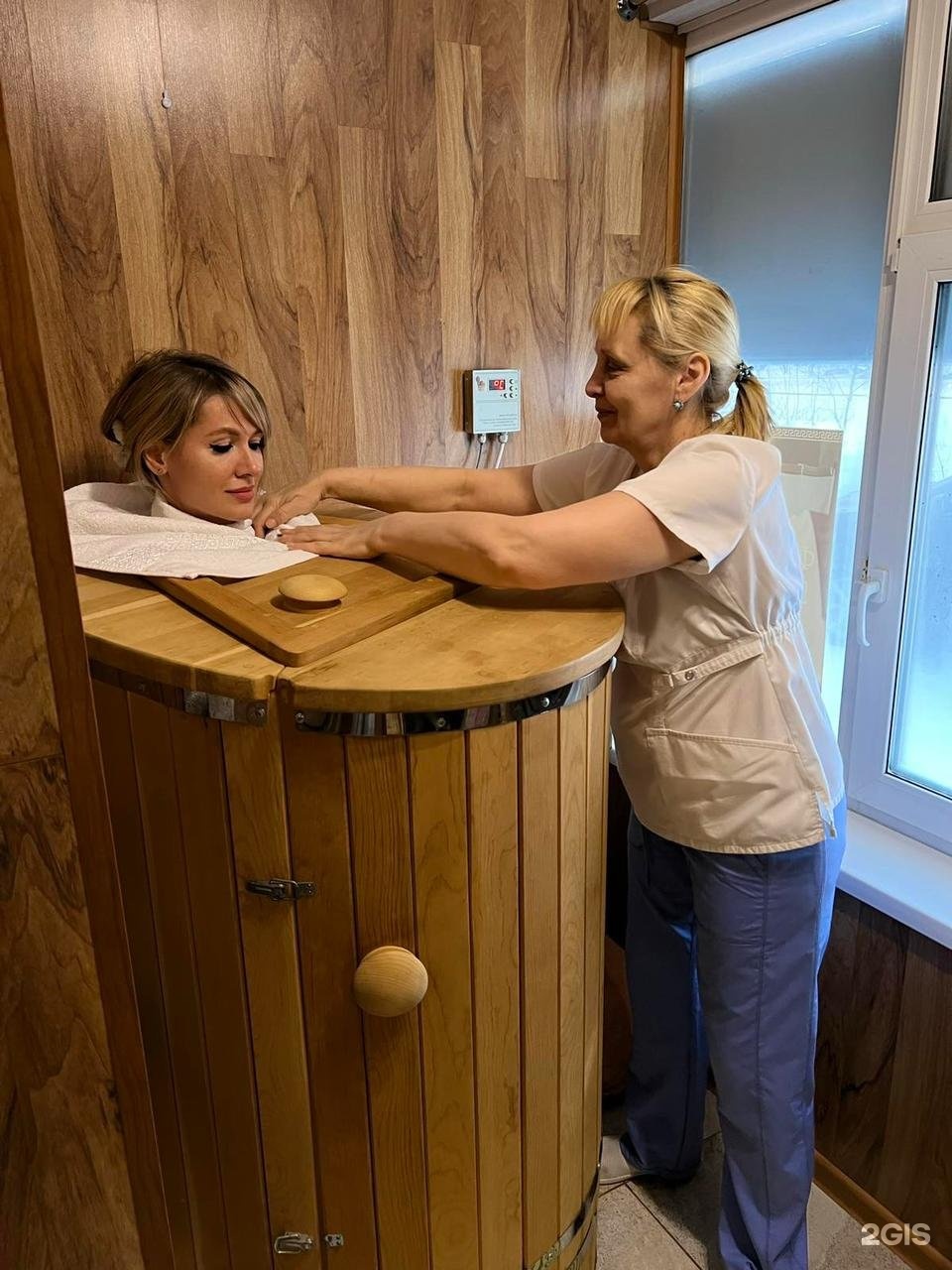 Интернациональная 18 нижневартовск. Spa салон мужской. Палермо блюдо. Кафе палермо краснодон. Spa салон.