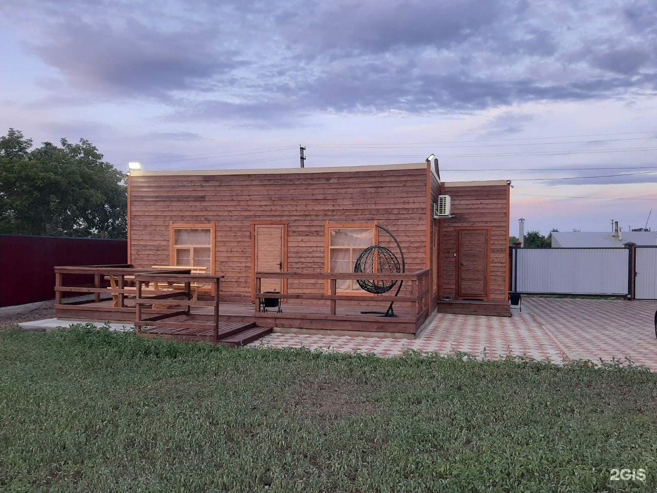 Zhanuya house