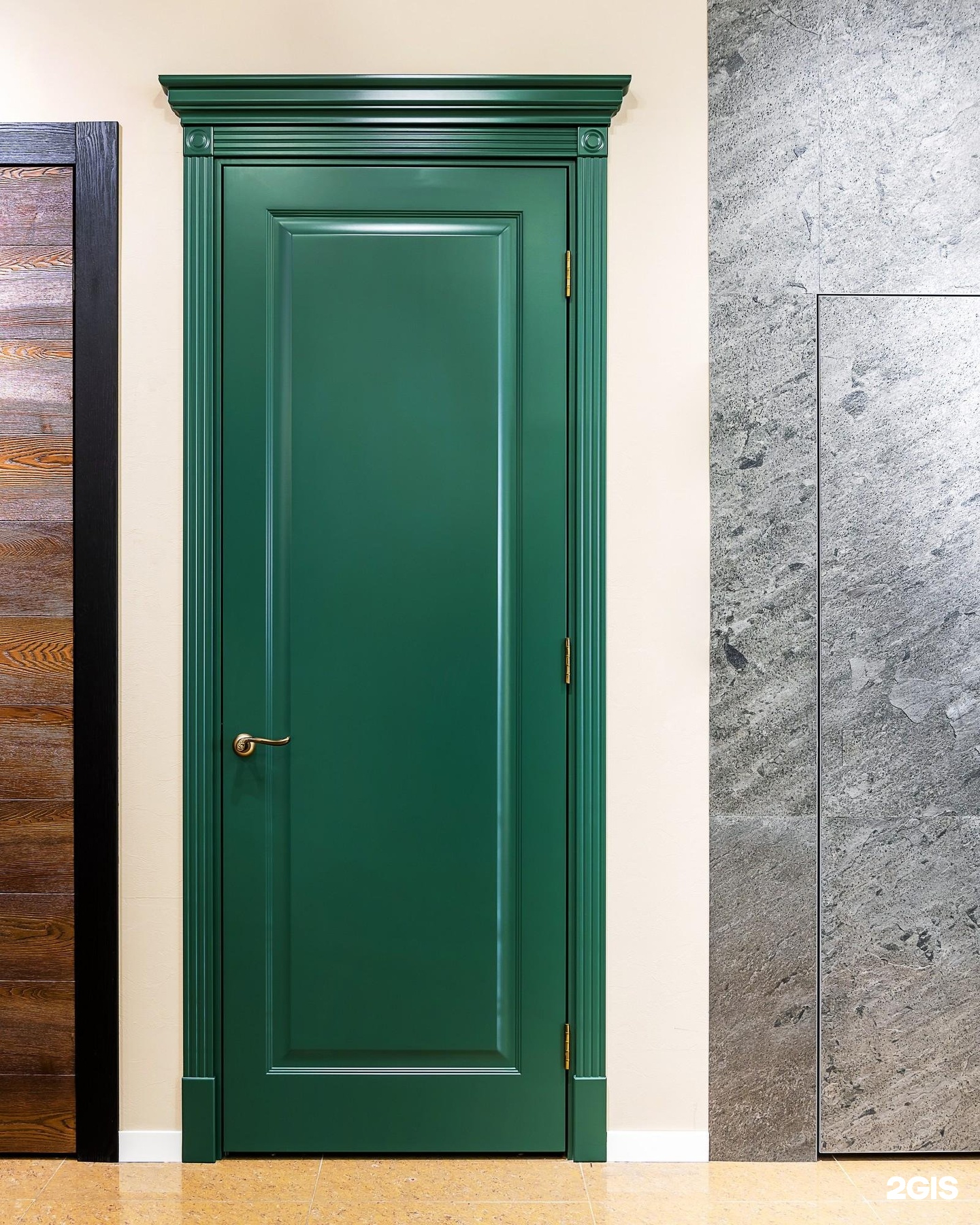 Двери владивосток. Двери межкомнатные штыковские. Магазин дверей приморский район. Двери межкомнатные штыковские. Рынке межкомнатные двери магазины сенном.