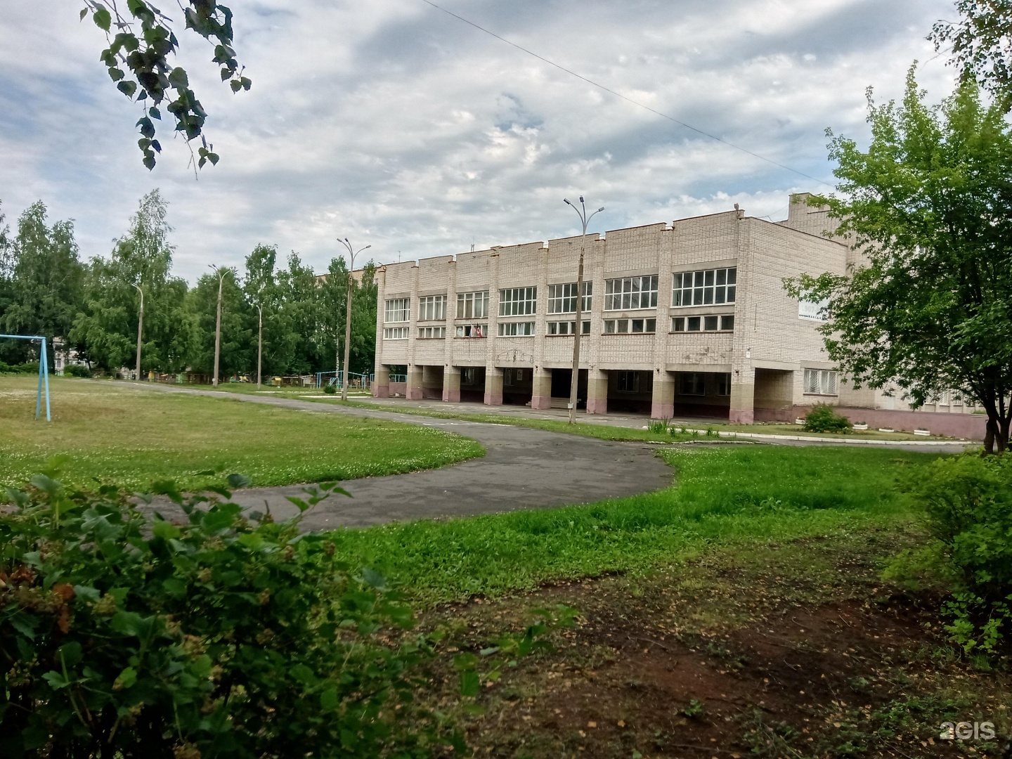 Городок строителей школы в Ижевске на карте: ☎ телефоны, ☆ отзывы — 2ГИС