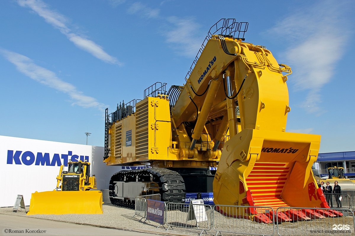 Бульдозер komatsu d375a. Бульдозер Komatsu d375. Komatsu 375 бульдозер. Бульдозер Komatsu d375a-6. Komatsu d475.