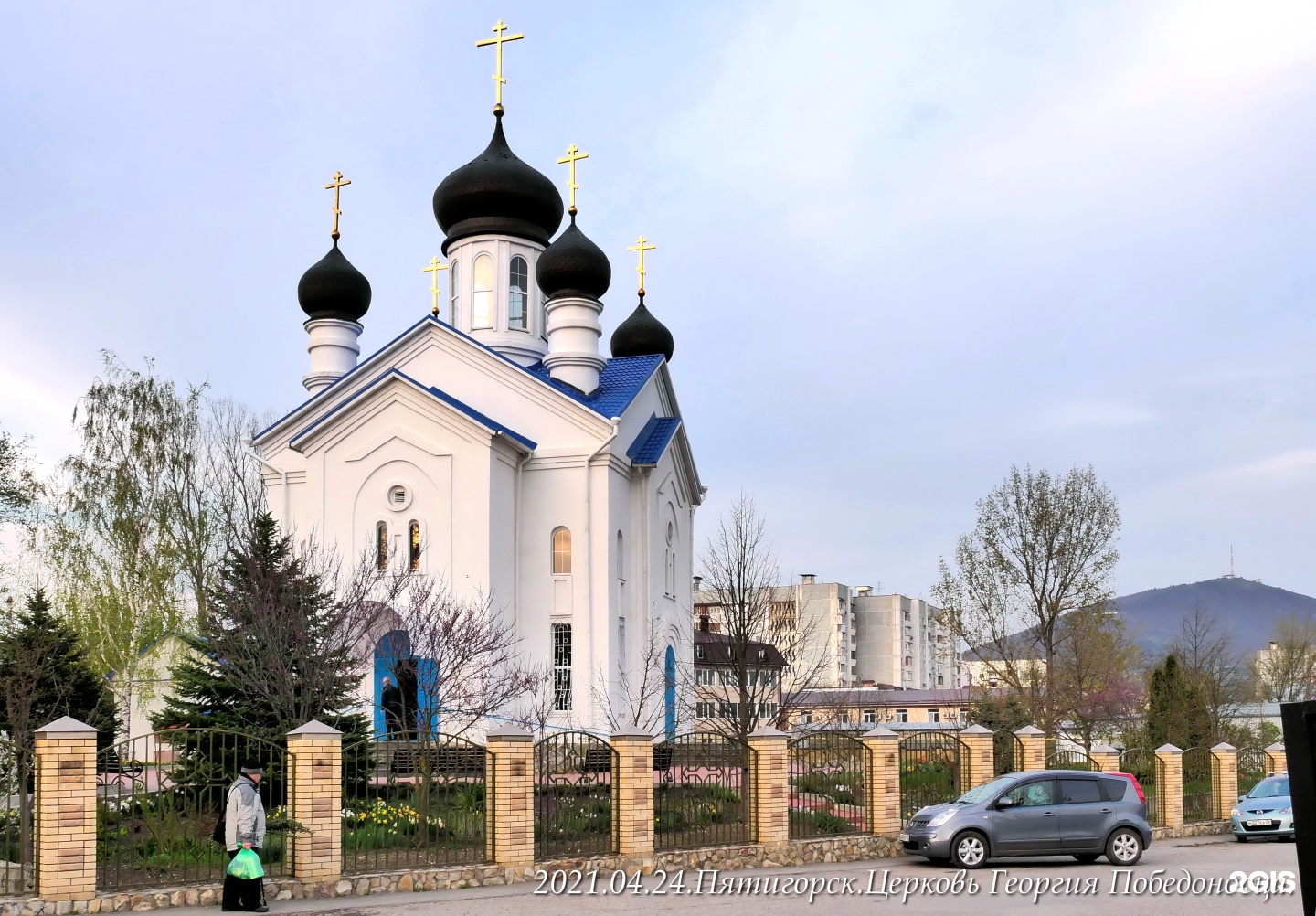 Ессентукская 29б. Георгиевская Церковь Пятигорск. В церкви Георгия Победоносца в Пятигорске.