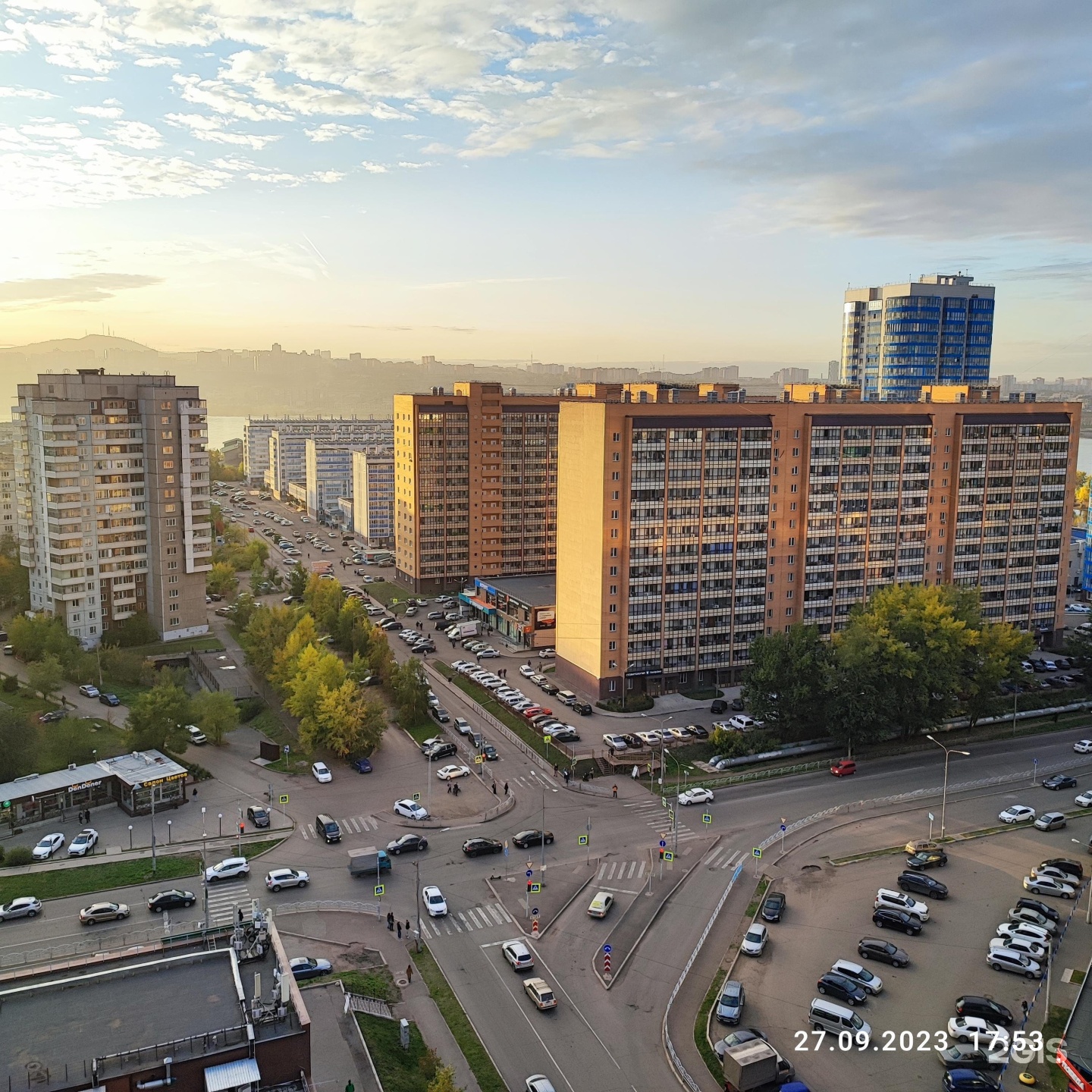 Сибирь Инвест, группа компаний, ЖК Белые росы, улица Карамзина, 20,  Красноярск — 2ГИС