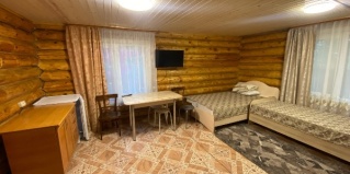 Максимиха: Гостевой дом На Морской 03