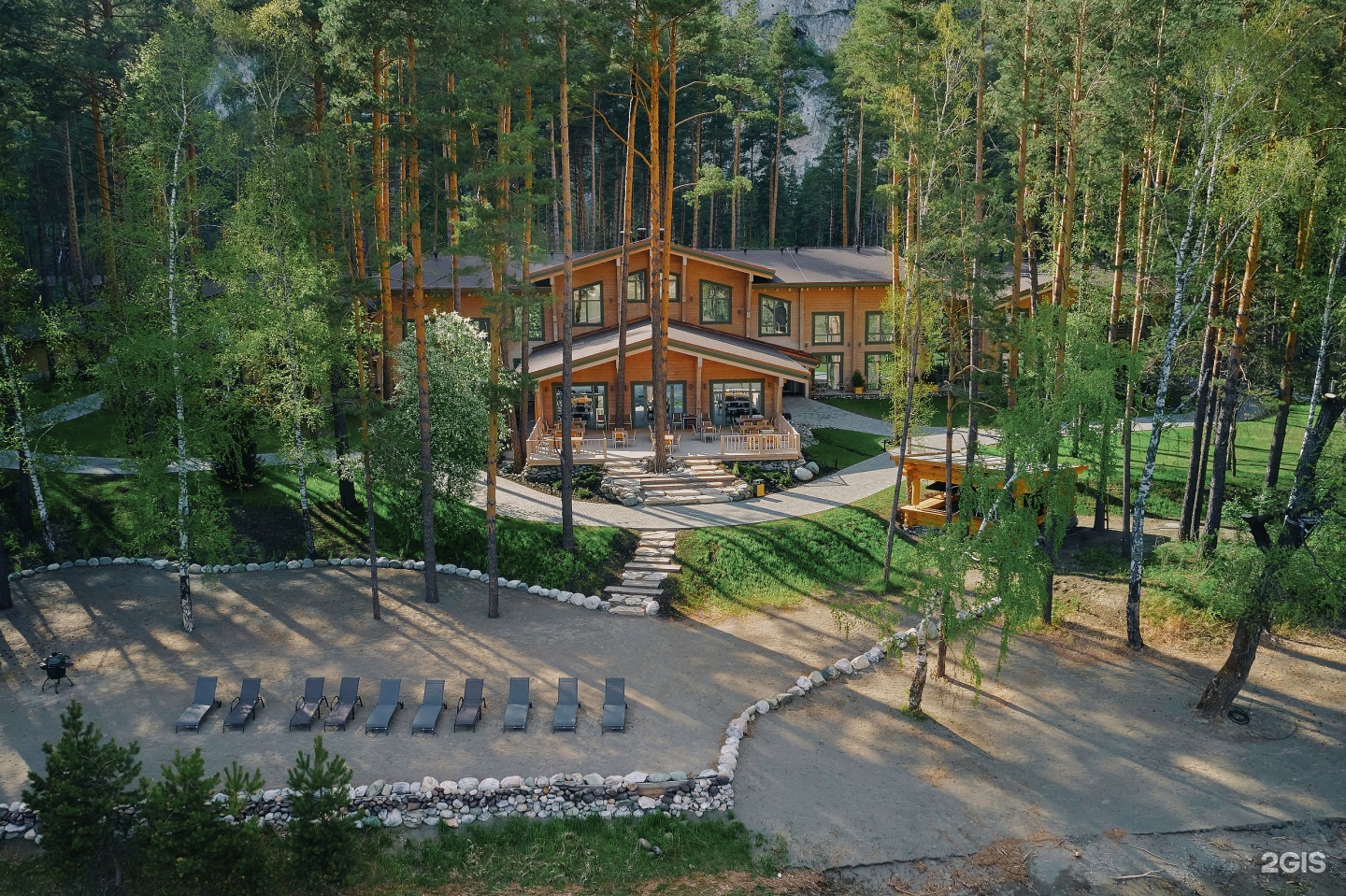 Турбаза Grand Chalet Altay в Алтайском крае